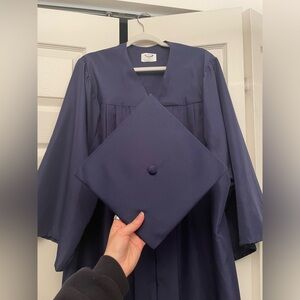 Jostens Unisex Graduation Cap/Gown 5’4”-5’6”
